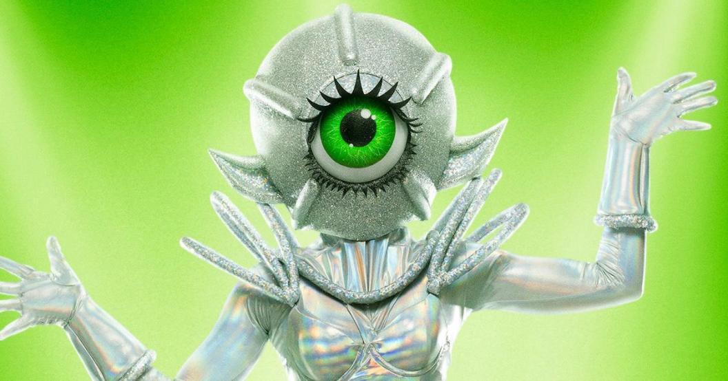 masked-singer-ufo-fox.jpg