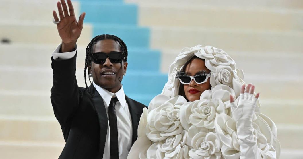 The 2023 Met Gala Celebrating "Karl Lagerfeld: A Line Of Beauty" - Street Sightings