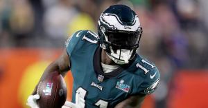 Philadelphia Eagles’ AJ Brown Nearly Hit by Car During Livestream