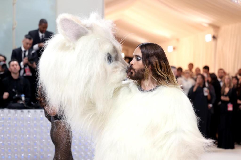 jared-leto-met-gala-getty-images-1.jpg