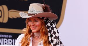 Jewel Changes National Anthem Arrangement for Indy 500, Dividing Viewers