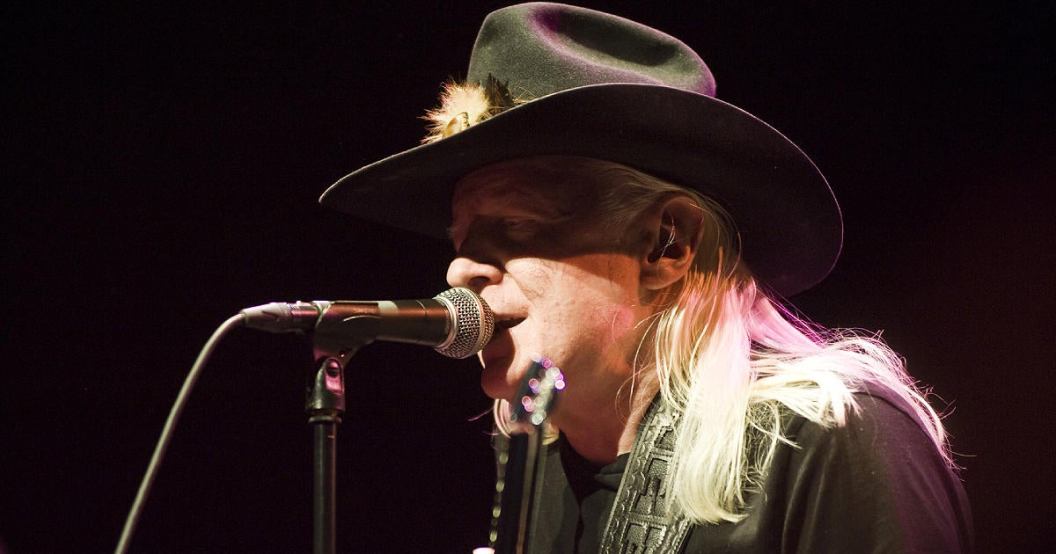 johnny-winter.jpg
