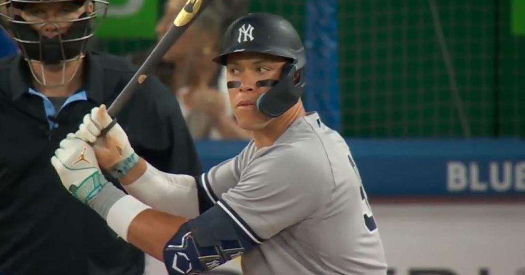 aaron-judge-cheating-blue-jays-broadcast-shiftyeyes.jpg