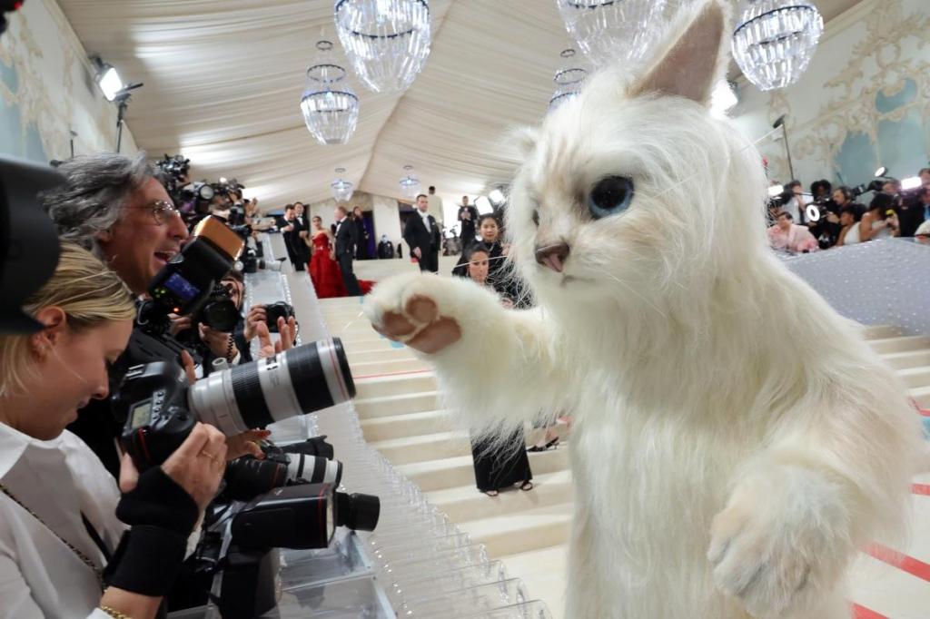 jared-leto-met-gala-getty-images-5.jpg