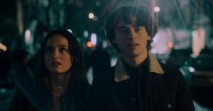 ‘City on Fire’ Star Wyatt Oleff Opens Up About His ‘Interesting and Deep Character’ (Exclusive)