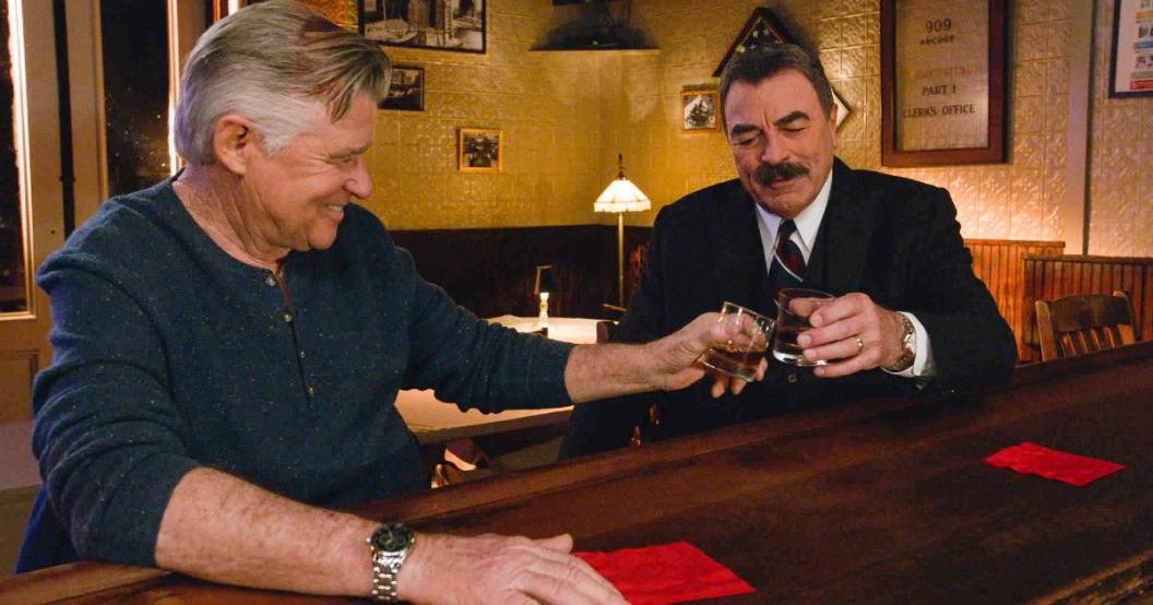 blue-bloods-treat-williams-tom-selleck.jpg