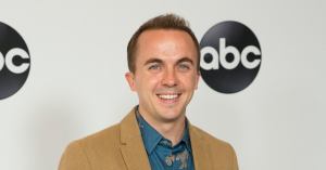 Frankie Muniz’s Latest Tweet Has Fans Very Concerned