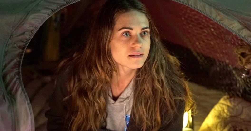 9-1-1-lone-star-lyndsy-fonseca.jpg