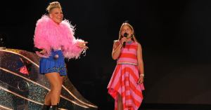 Pink’s Daughter Willow Sings With Her Mom on Opening Night of Tour