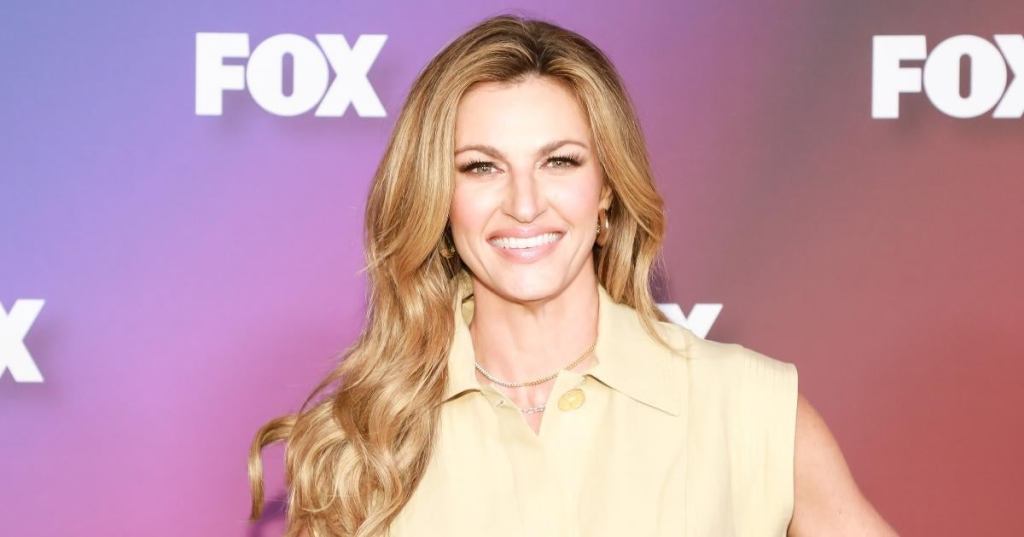 erin-andrews-breaks-silence-becoming-mom.jpg