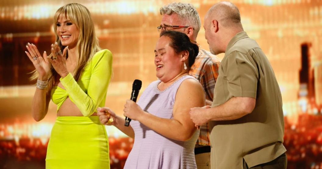 agt-heidi-klum-golden-buzzer.jpg