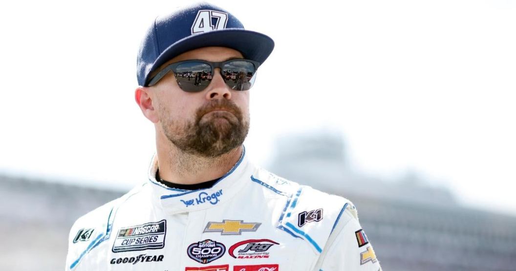 ricky-stenhouse-jr-nascar-waffle-paint-scheme.jpg