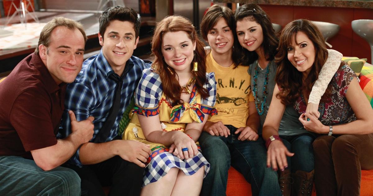 ‘Wizards of Waverly Place' Star Welcomes Baby
