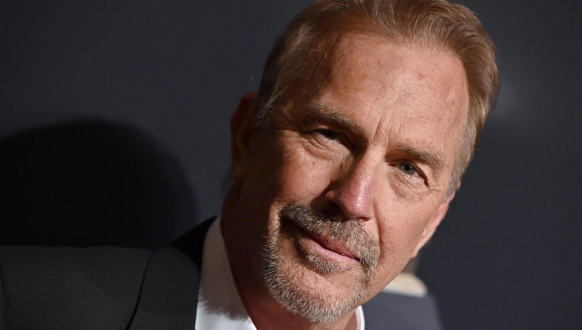 Kevin Costner 'Lunged' at Major 'Yellowstone' Co-Star in Heated  Confrontation, Report Claims - PopCulture.com