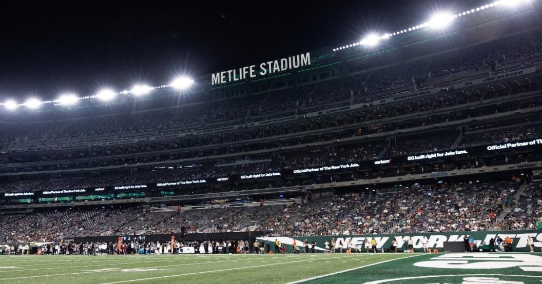 monday-night-football-delayed.jpg