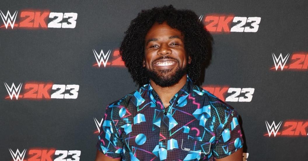 xavier-woods-injured.jpg