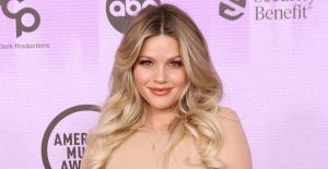 Witney Carson Has ‘A Lot of FOMO’ Watching ‘Dancing With the Stars’ Season 32 Premiere (Exclusive)