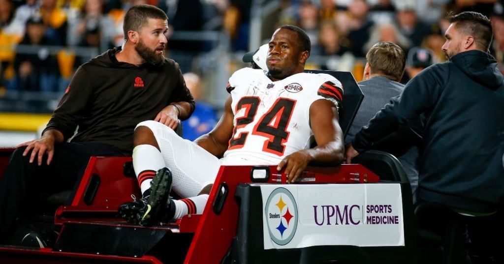nick-chubb-injured.jpg