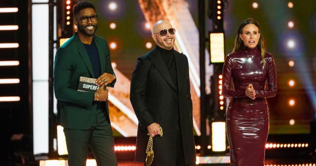 pitbull-superfan-nate-burleson-keltie-knight.jpg