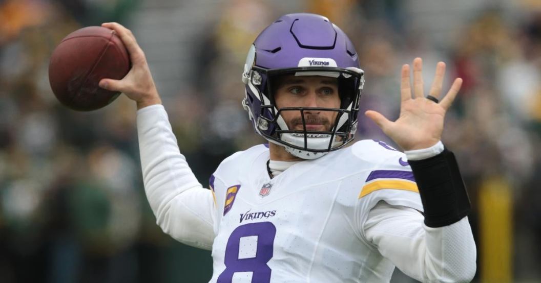 vikings-trade-quartreback-krik-cosuins-injury.jpg