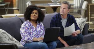 Yvette Nicole Brown Shares ‘Special’ Moment She Shared With ‘The Odd Couple’ Co-Star Matthew Perry