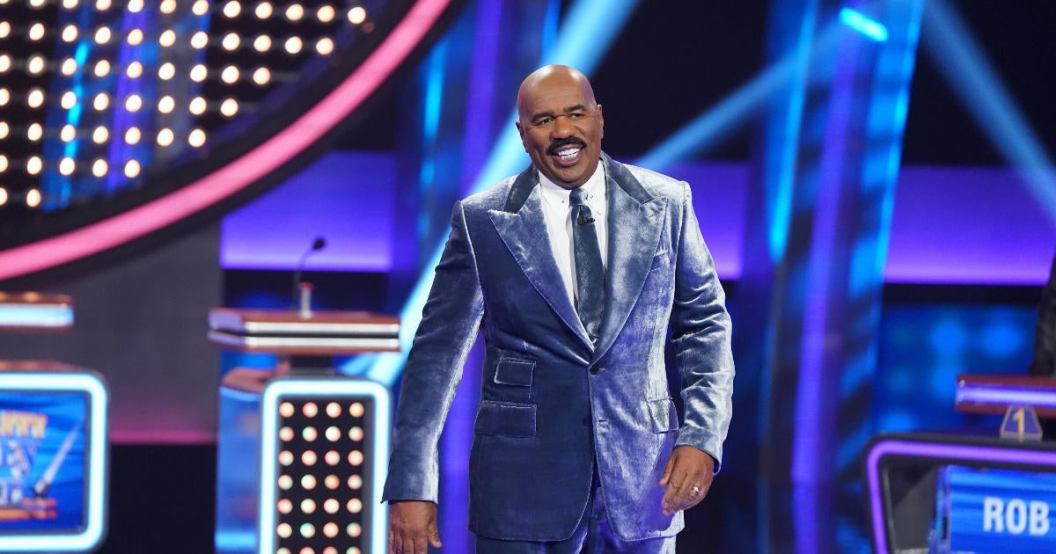 family-feud-steve-harvey.jpg