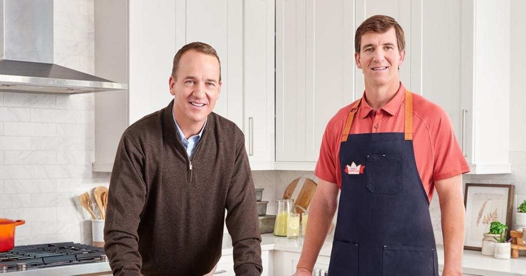 eli-manning-commercial-peyton.jpg