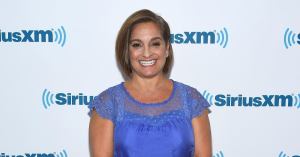 Mary Lou Retton Celebrates First Christmas Since Health Scare With Sweet Photo