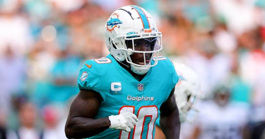 black-friday-dolphins-jets-how-to-watch.jpg