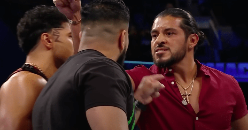 santos-escobar-smackdown-5.png