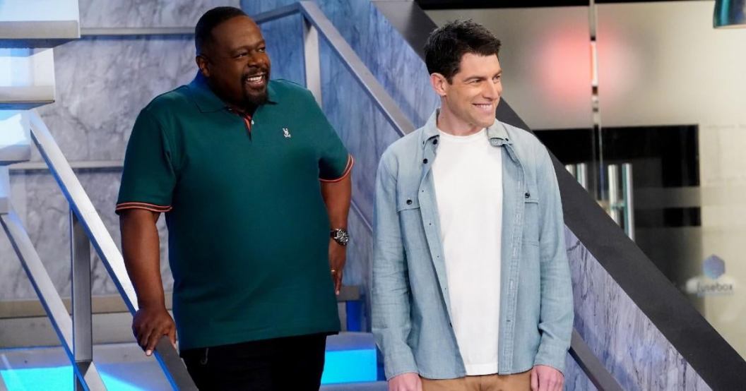 the-neighborhood-cedric-the-entertainer-max-greenfield.jpg