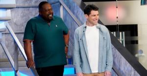 ‘The Neighborhood’ Season 6 Finally Has a Premiere Date, Much to Cedric the Entertainer’s Excitement