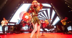 Paramore Sparks Breakup Fears