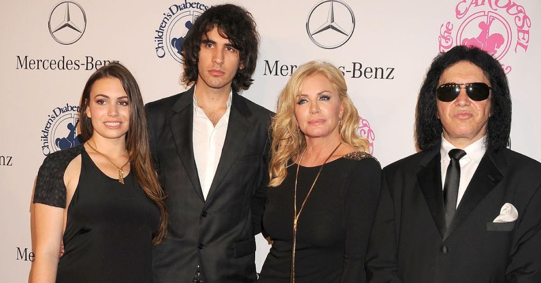 sophie-tweed-simmons-nick-simmons-shannon-tweed-gene-simmons.jpg