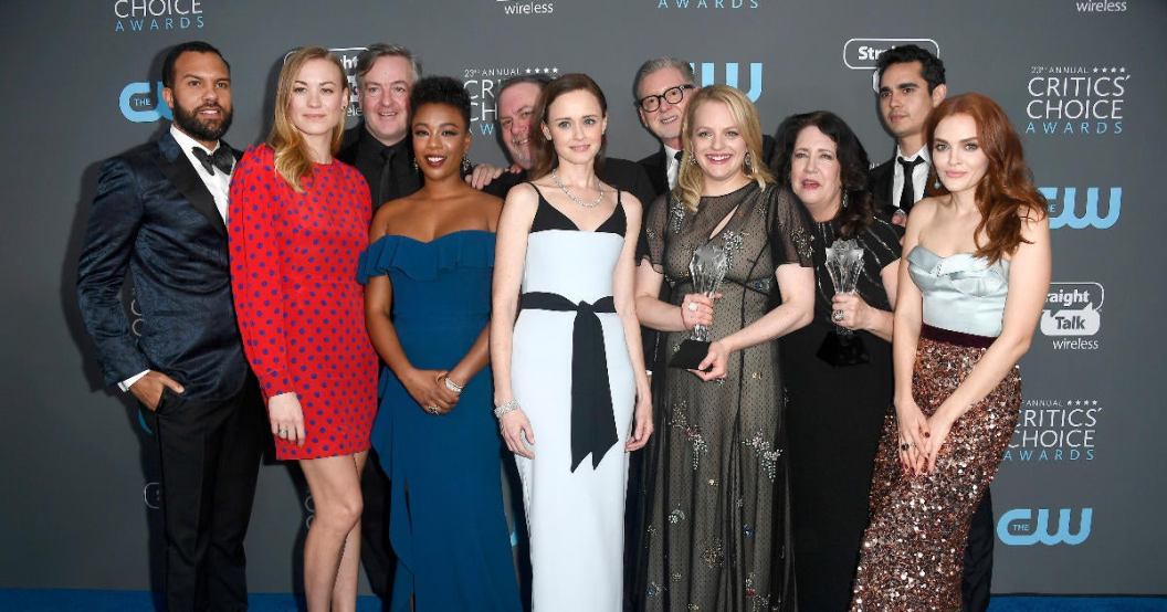 the-handmaids-tale-cast.jpg