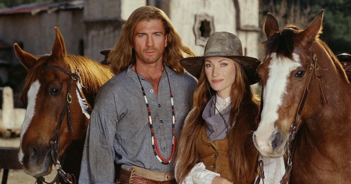 ‘Dr. Quinn, Medicine Woman’ Star Joe Lando’s Home Destroyed, Takes Shelter With Jane Seymour