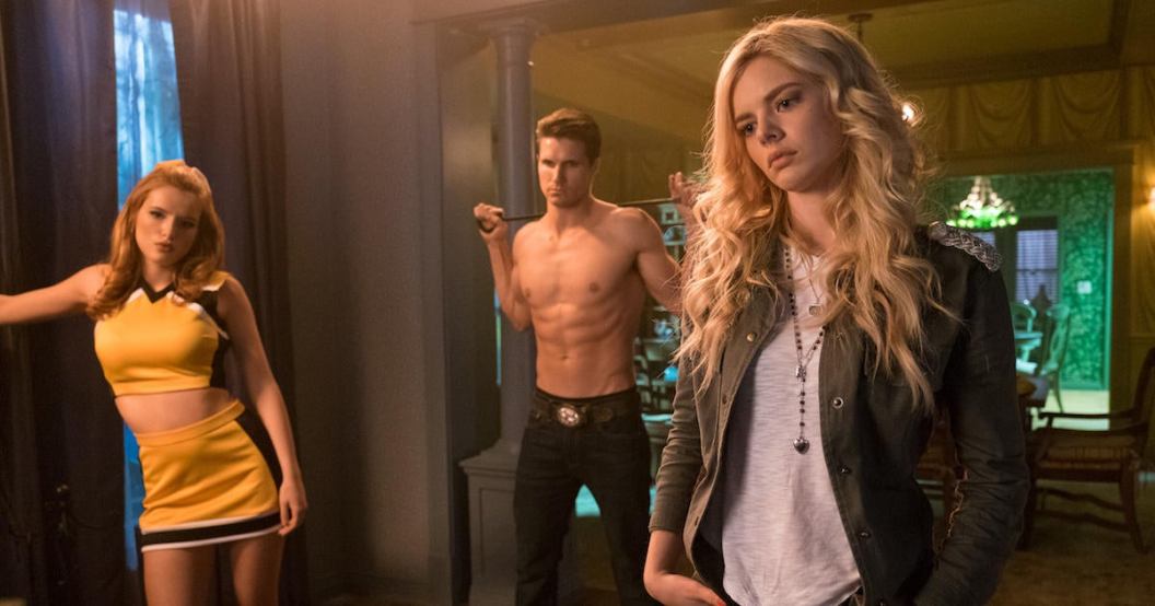 the-babysitter-cast-samara-weaving-bella-thorne-robbie-amell.jpg