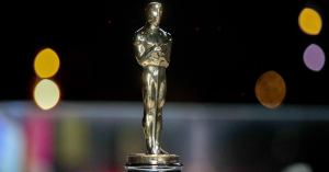 Oscars ‘In Memoriam’ Segment Slammed for Excluding Suzanne Somers, Treat Williams, Lance Reddick and Others