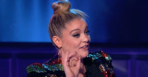 Lauren Alaina and Nikki Glaser Stumped by Secret Voices in ‘I Can See Your Voice’ Season 3 Premiere Exclusive Sneak Peek