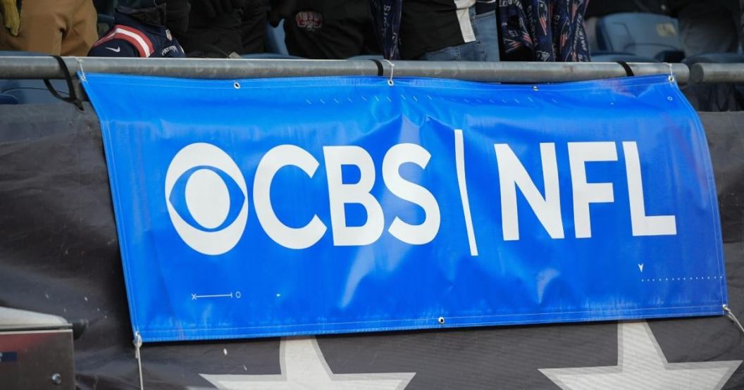 cbs-nfl-anchors-ill.jpg