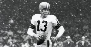 Frank Ryan, Cleveland Browns Legend and NFL Champion Quarterback, Dead at 87