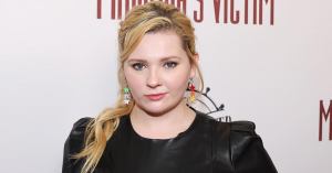 Abigail Breslin Reveals ‘Real Tea’ Behind Breakup From Pop Star