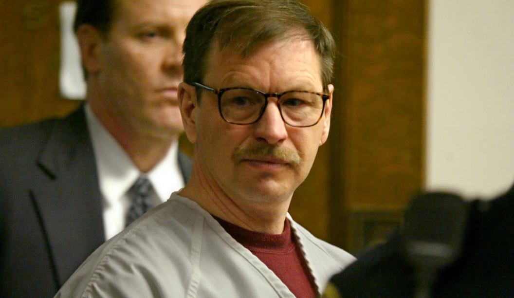 Green River Killer Faces Families Of Victims
