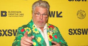 Outlaw Cult Singer Mojo Nixon Dies While on Country Music Cruise