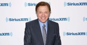 ‘Blues Brothers’ Actor and Iconic Singer Dies: Steve Lawrence Was 88