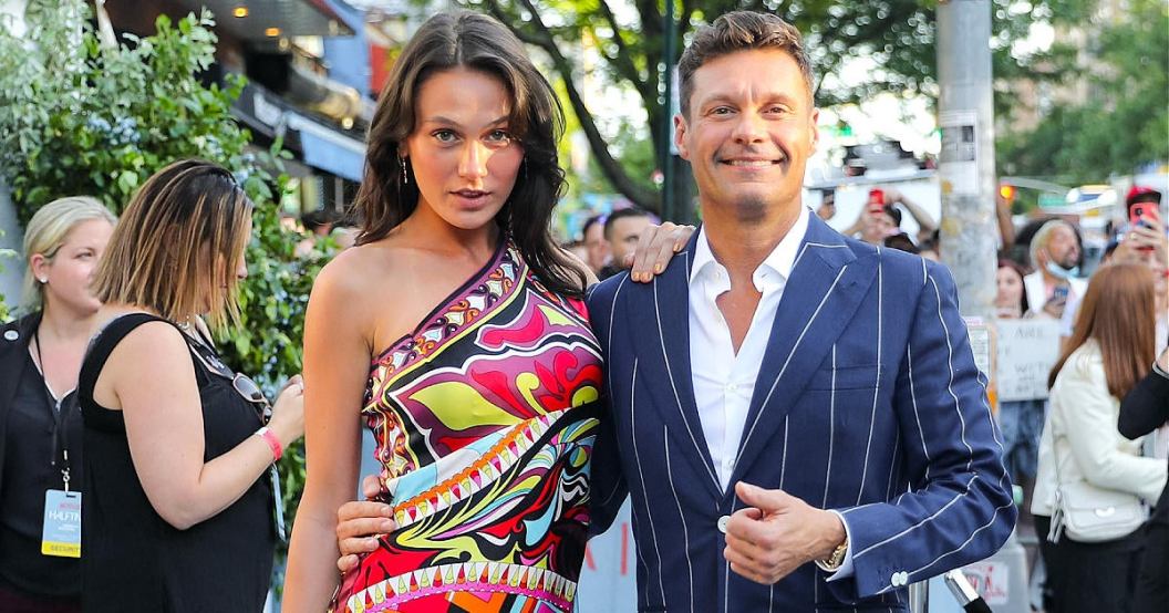 aubrey-paige-ryan-seacrest-1.jpg