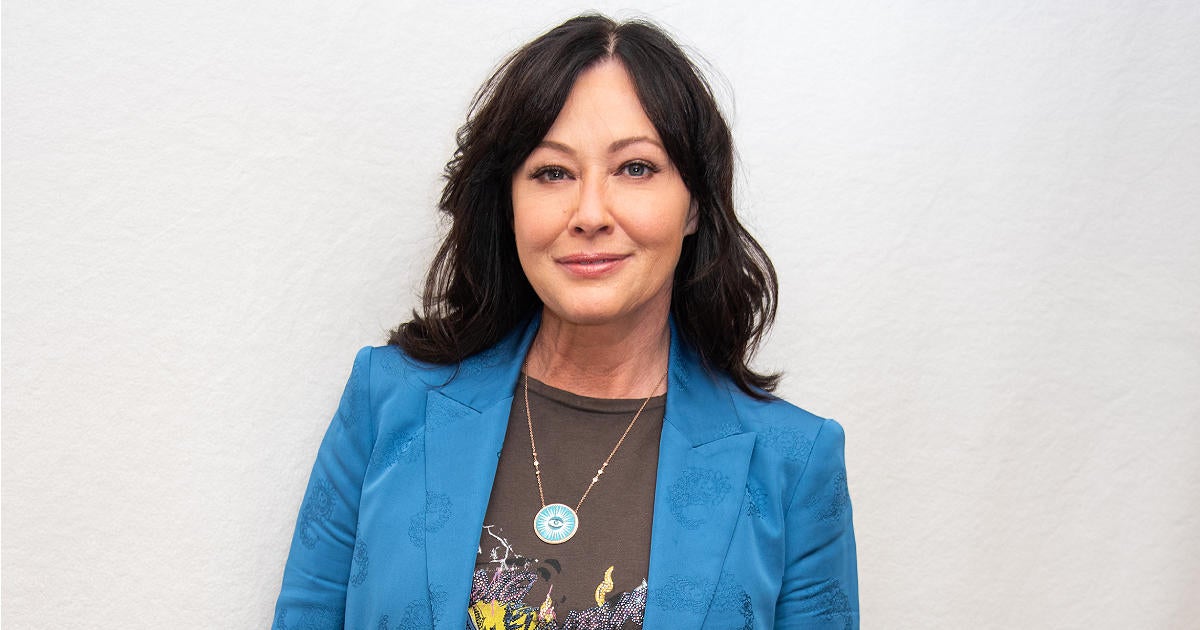 Shannen Doherty Is Letting Go of Material Possessions as Her Cancer ...