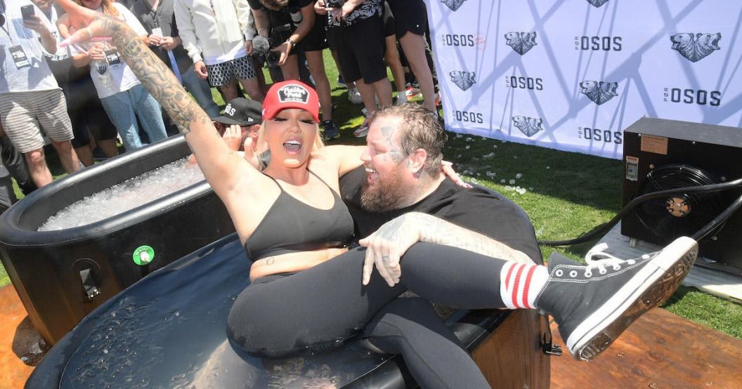 Netflix is a Joke Fest: 2 Bears 5K