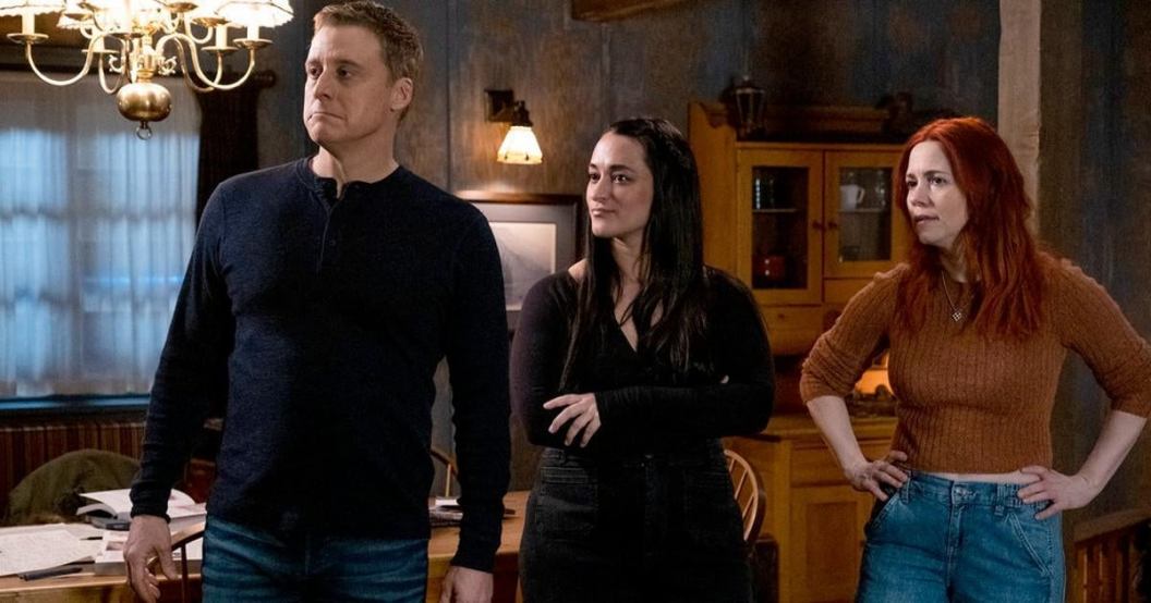 resident-alien-alan-tudyk-sara-tomko-alice-wetterlund-syfy.jpg
