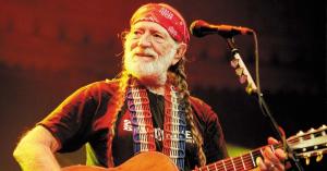 Willie Nelson Falls Ill: Update on Country Icon’s Condition After Sudden Concert Cancellations